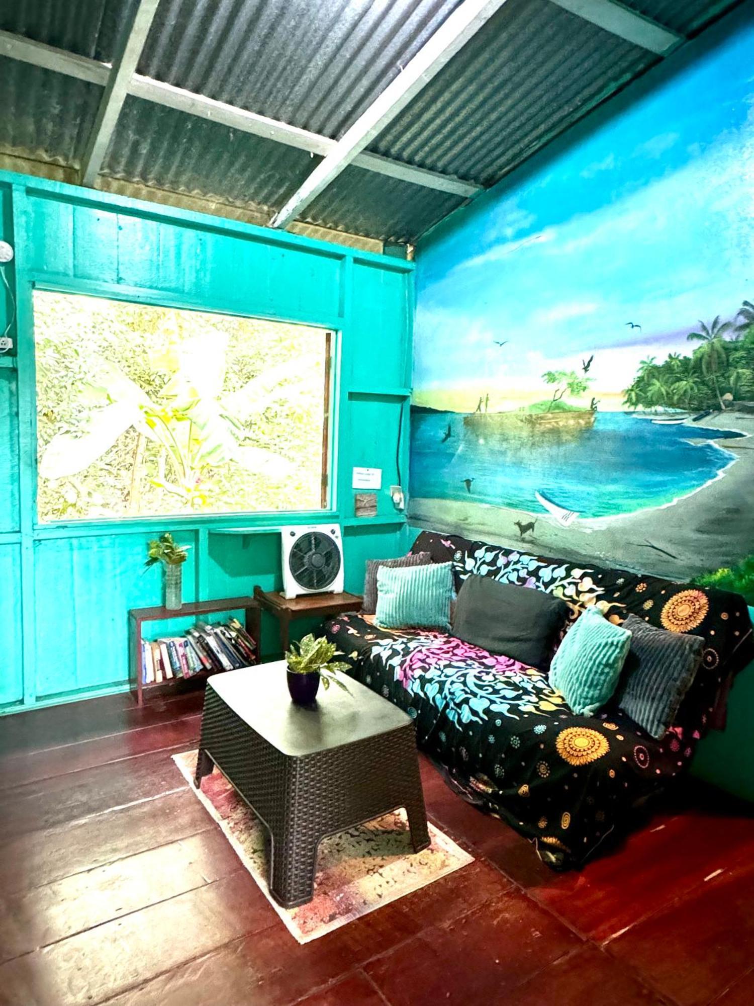Hidden Jungle Beach House Puerto Viejo de Talamanca Экстерьер фото